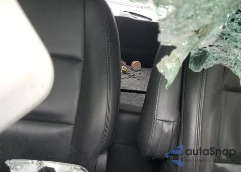 2017 Buick Encore Essence z USA, uszkodzony, nr VIN KL4CJCSB1HB133256